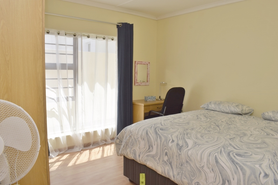 2 Bedroom Property for Sale in Struisbaai Western Cape